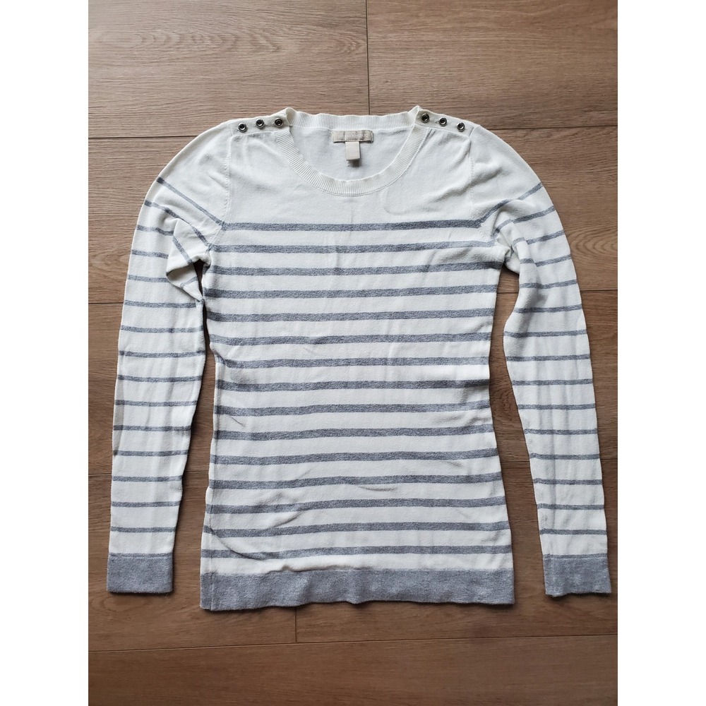Banana Republic Women White & Gray Striped w/ Button Shoulder Sweater M